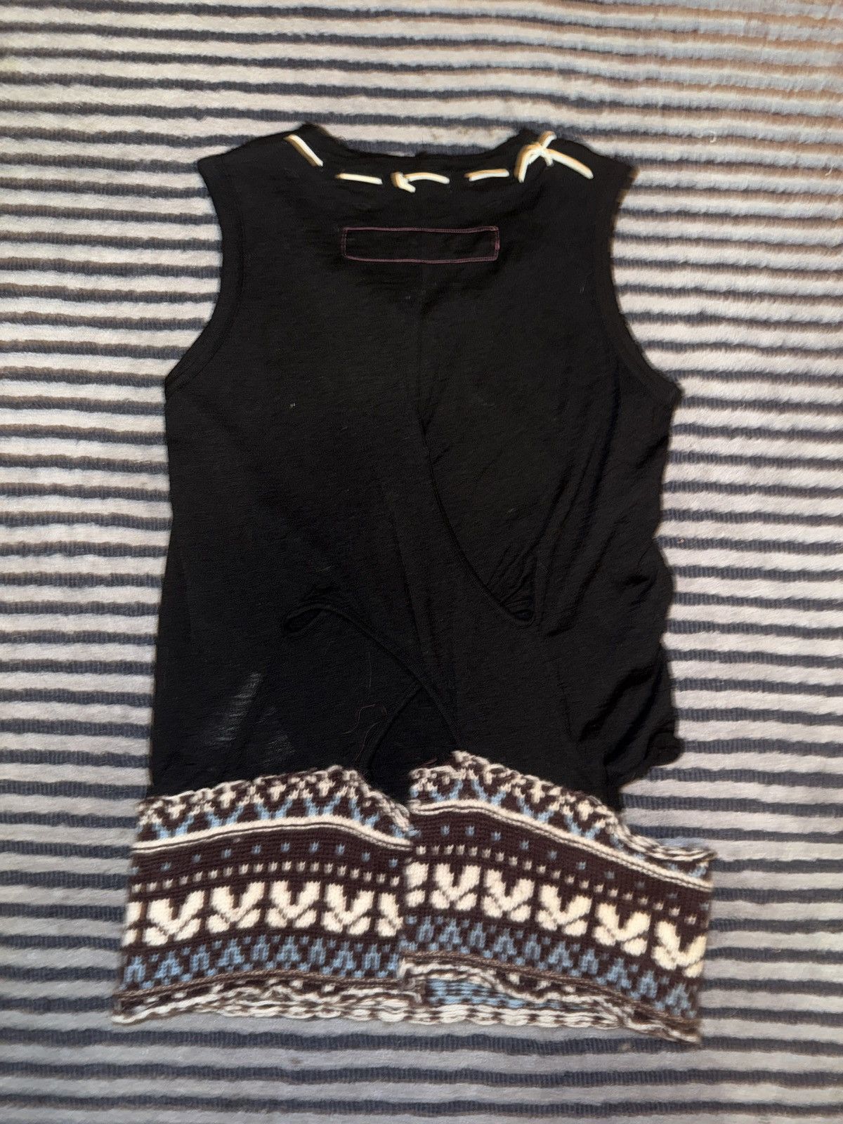 Junya Watanabe 03 pink tribal necklace wool tank Size S / US 4 / IT 40 - 2 Thumbnail