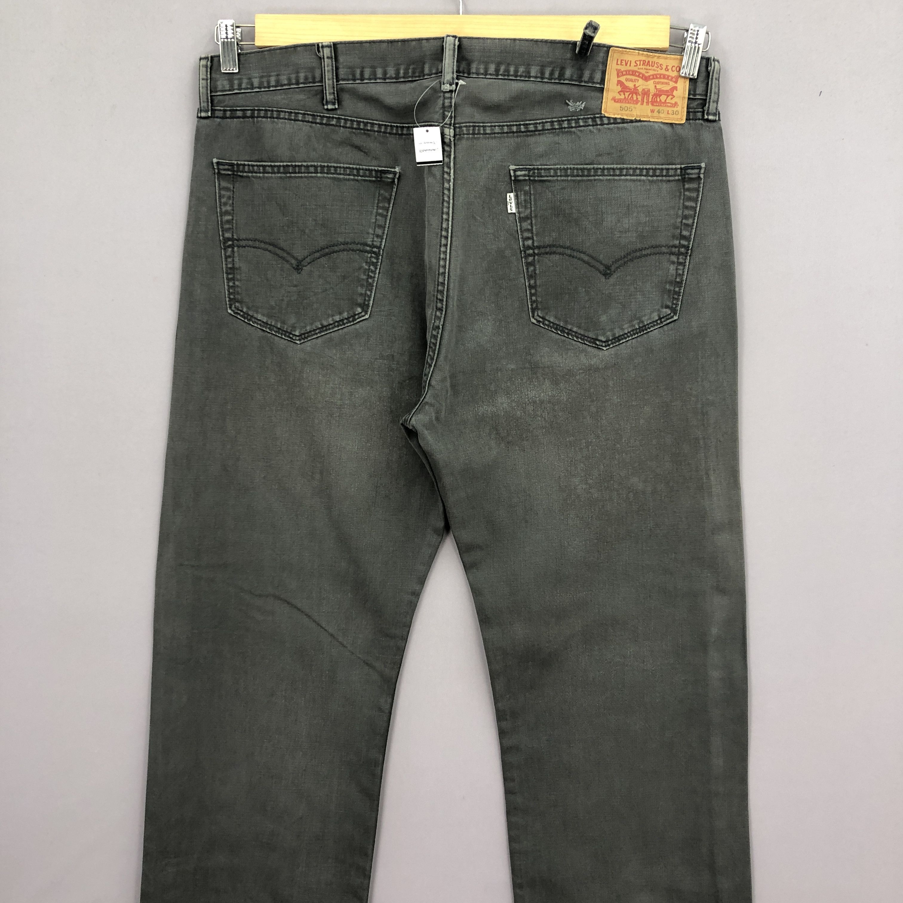Levi's Vintage Levis 505 Super Black Jeans Ash Gray Denim BS47145 Size US 40 / EU 56 - 4 Thumbnail