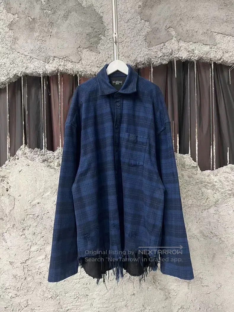 Balenciaga Balenciaga Black Blue Plaid Distressed Shirt. Size US XXS / EU 40 - 1 Thumbnail