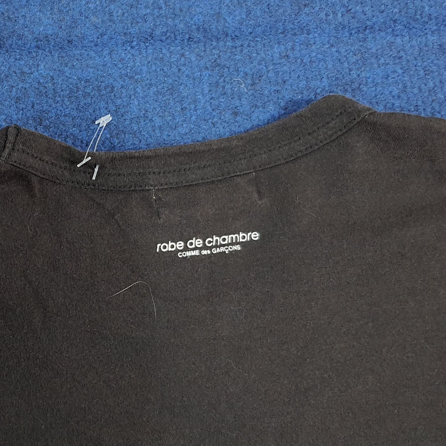 Comme des Garcons Vintage robe de Chambre Comme Des Garcons Tshirt C299N38 Size US M / EU 48-50 / 2 - 4 Thumbnail