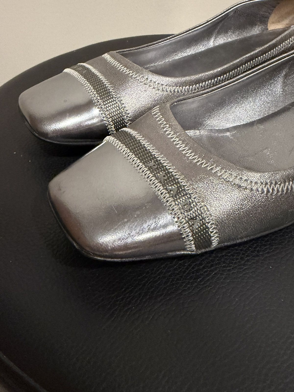 Prada ELIZABETH TAYLOR PRADA SHOES Size US 7 / IT 37 - 4 Thumbnail