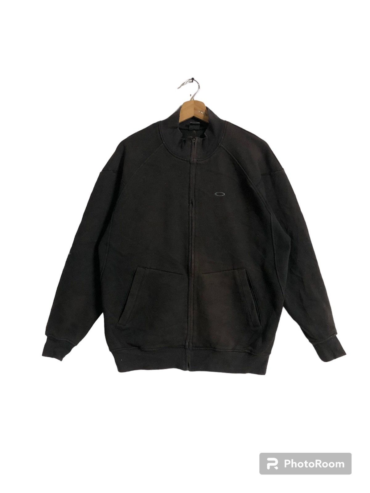 Japanese Brand Vintage Y2k Oakley Sweatshirt Hoodie Size US M / EU 48-50 / 2 - 1 Thumbnail