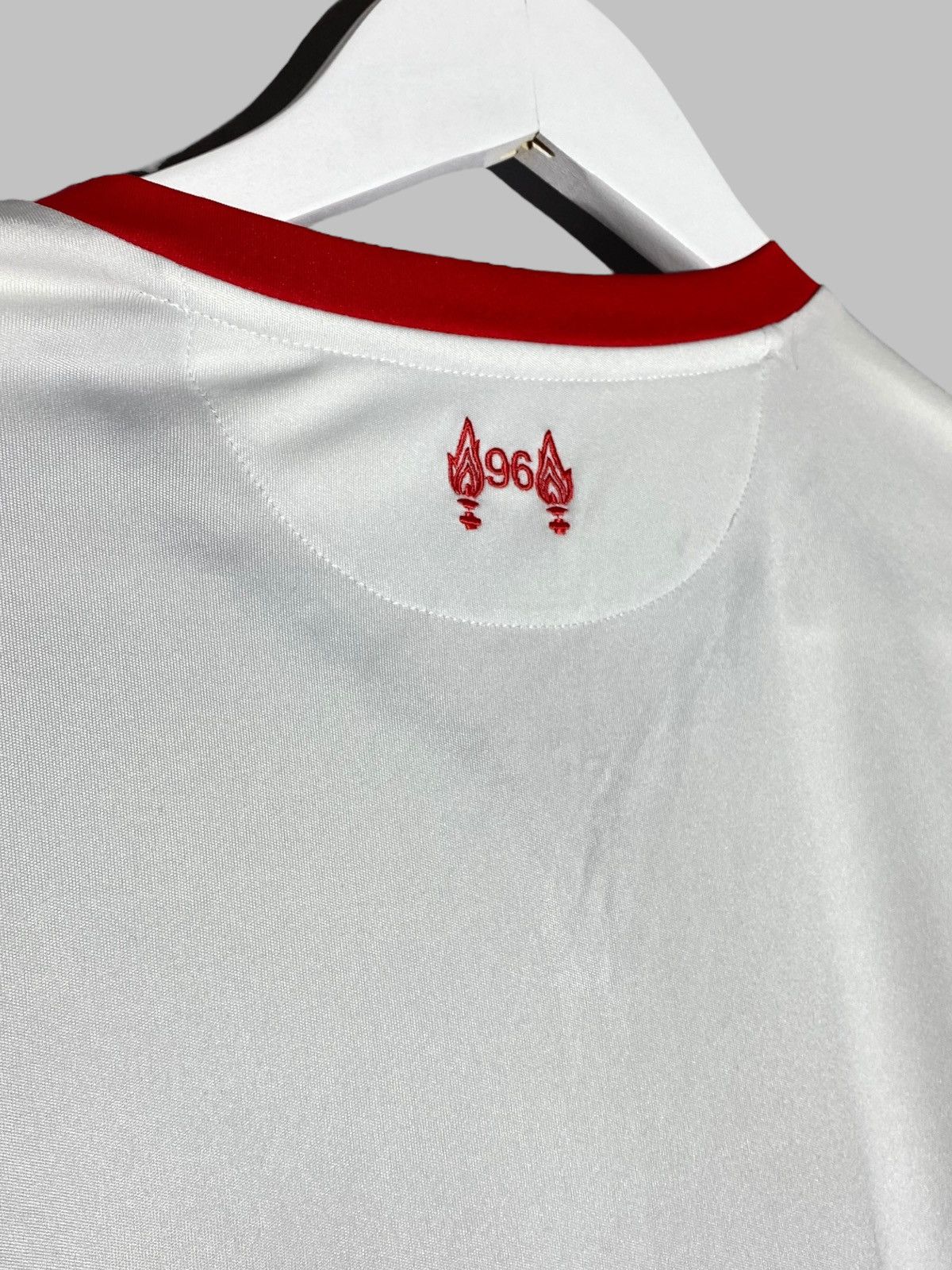 New Balance New Balance FC Liverpool 2015 2016 Away Football Shirt Size US XL / EU 56 / 4 - 17 Thumbnail