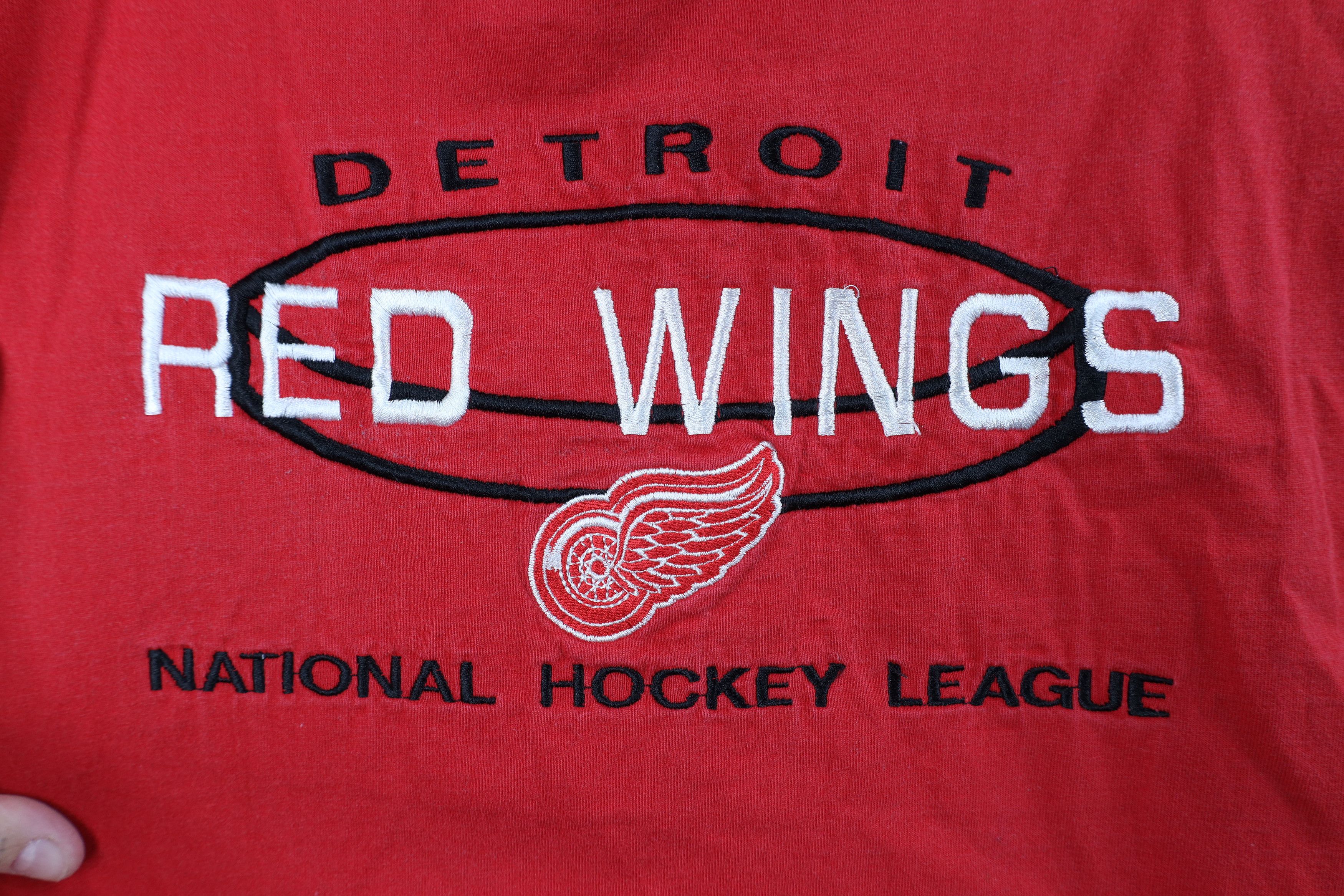Vintage Vintage 90s Spell Detroit Red Wings Hockey T-Shirt Cotton Size US XL / EU 56 / 4 - 7 Thumbnail