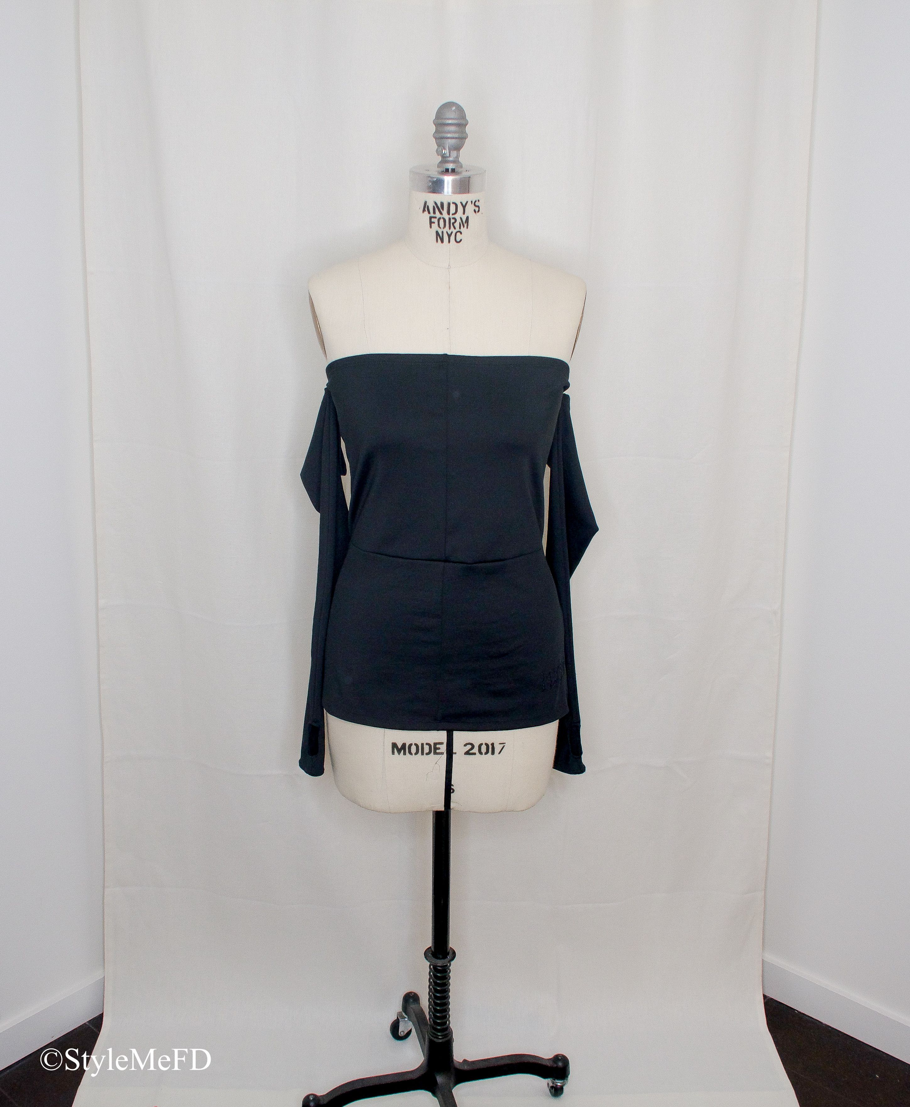 MM6 MAISON MARGIELA - Black Off-The-Shoulder T-Shirt - XL