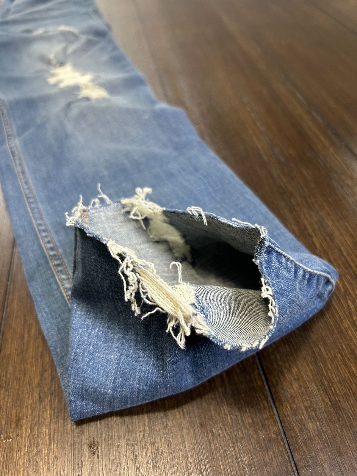 Hollister Hollister Jeans 3L Distressed High-Rise slim straight jeans Size 26" / US 2 / IT 38 - 8 Thumbnail