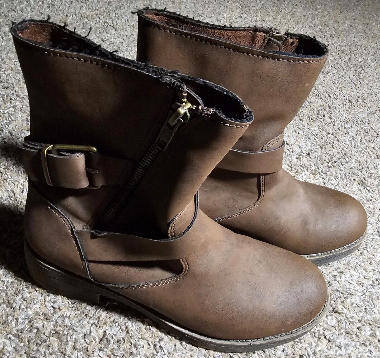 Designer RocketDog ankle zip apple tree sole boots US7 UK4.5 Size US 7 / IT 37 - 1 Thumbnail