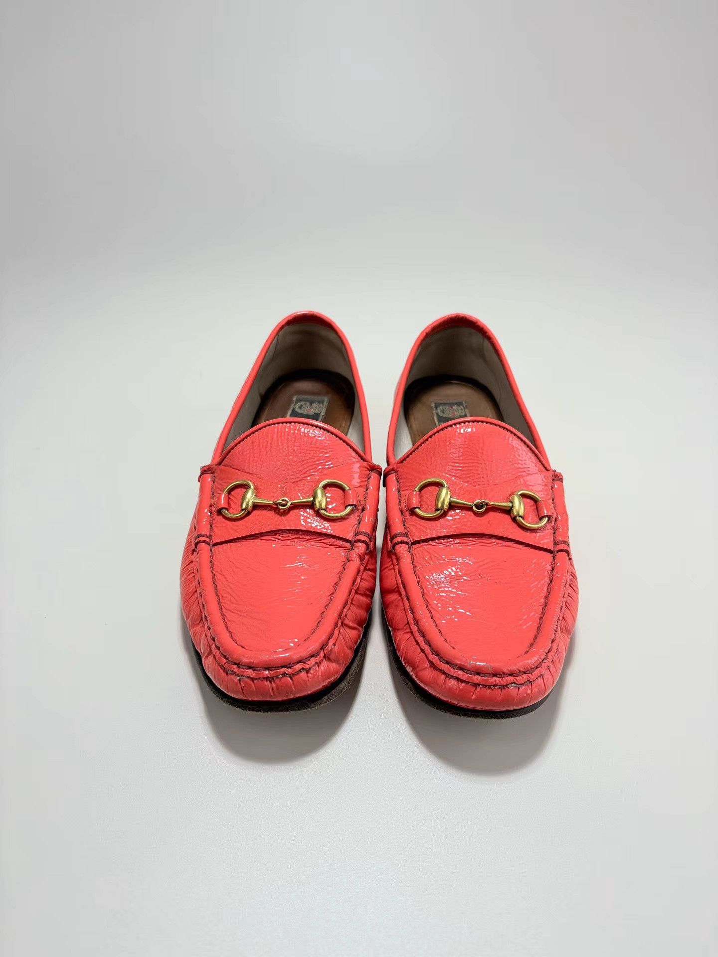 Gucci GUCCI Patent Leather Gold-Buckle Loafers Size US 8 / IT 38 - 2 Thumbnail