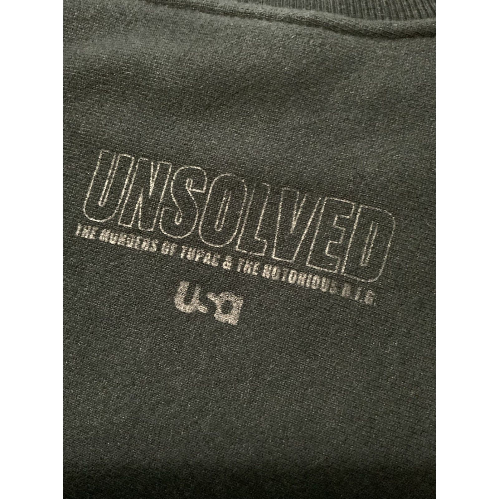 Champion VINTAGE Champion Reverse Weave Unsolved The Murders Of Tupac & Notorious Sweatshirt Sz.M Size US M / EU 48-50 / 2 - 4 Thumbnail