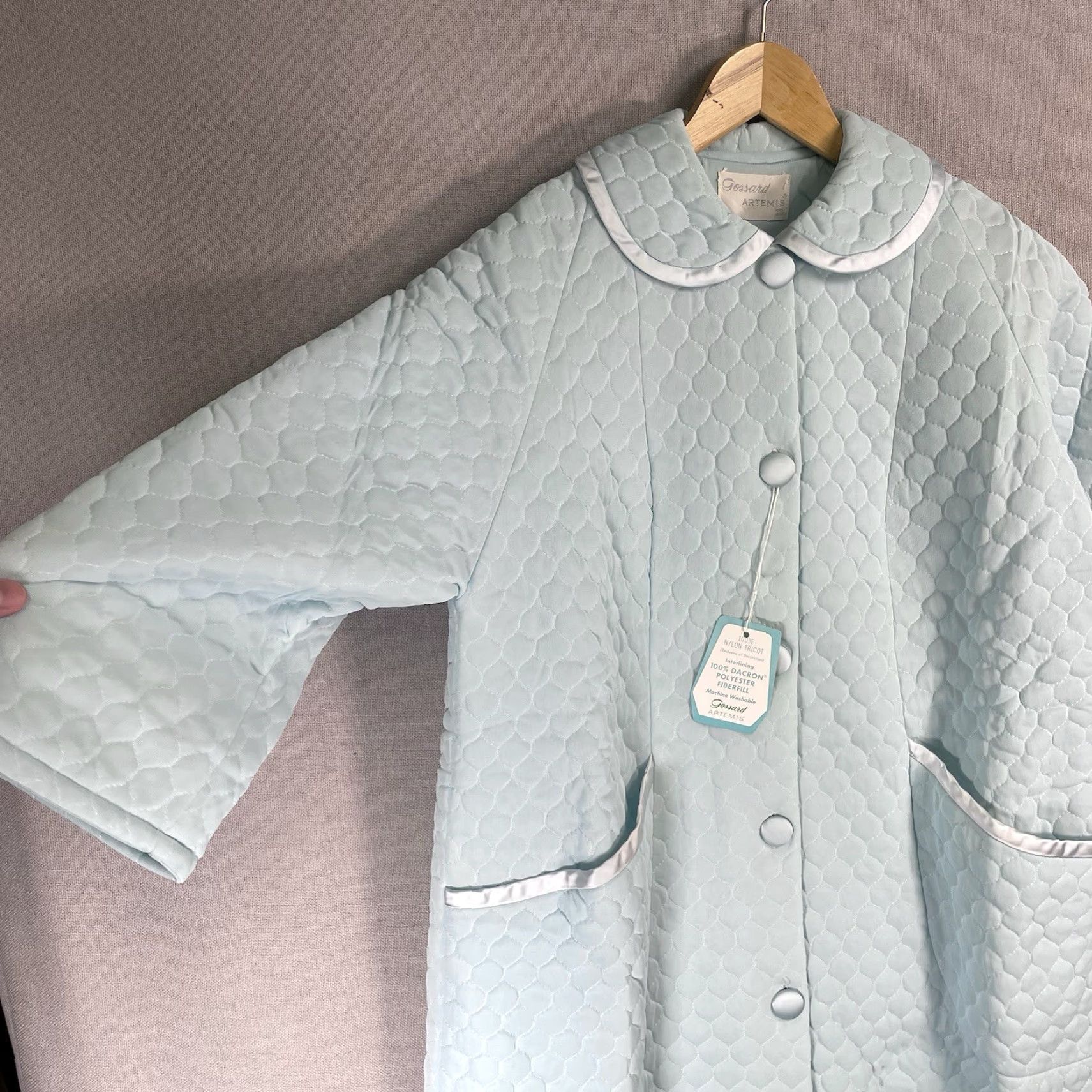 Vintage VINTAGE Gossard ARTEMIS BLUE House Coat Robe Quilted NWT SIZE 10 Size ONE SIZE - 4 Thumbnail