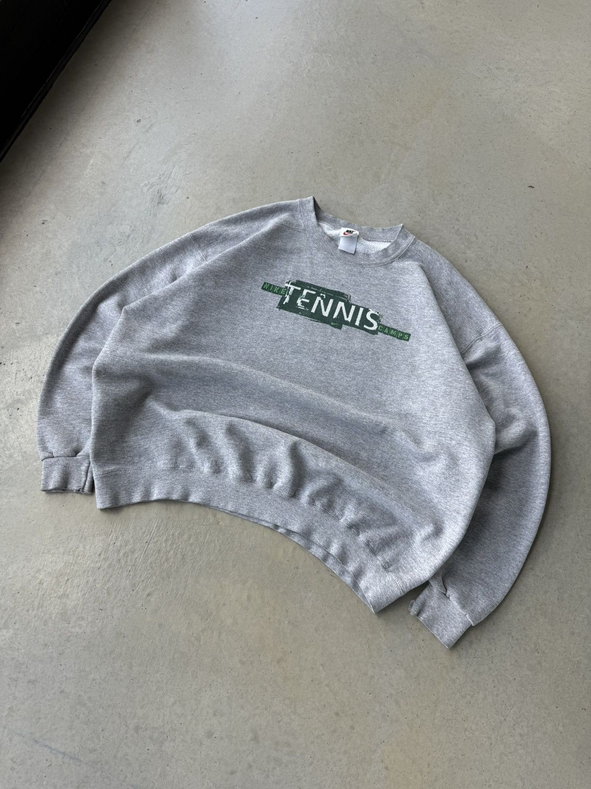 Nike × Vintage Vintage 90s Nike Tennis Crewneck Size US XL / EU 56 / 4 - 1 Thumbnail