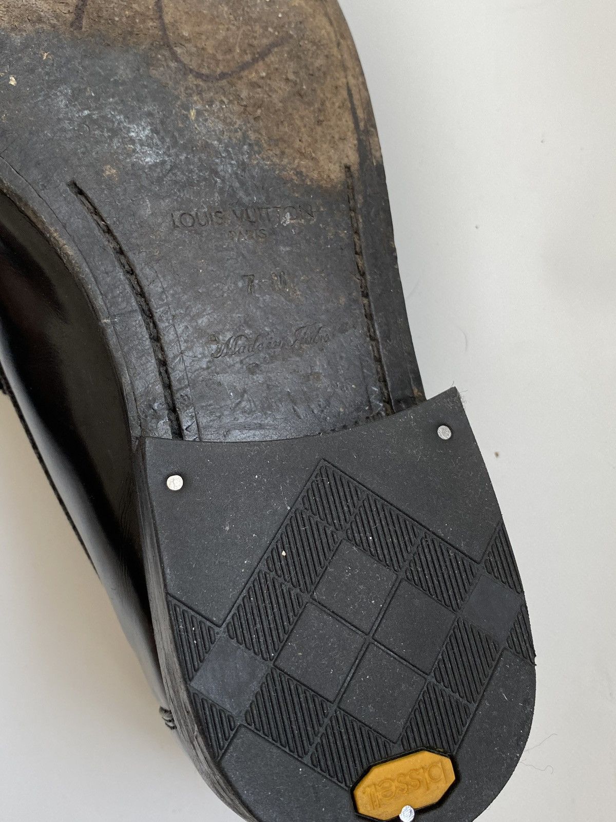 Louis Vuitton LOUIS VUITTON MENS LOAFERS BLACK LEATHER METAL LOGO UK 7 Size US 8 / EU 41 - 10 Thumbnail