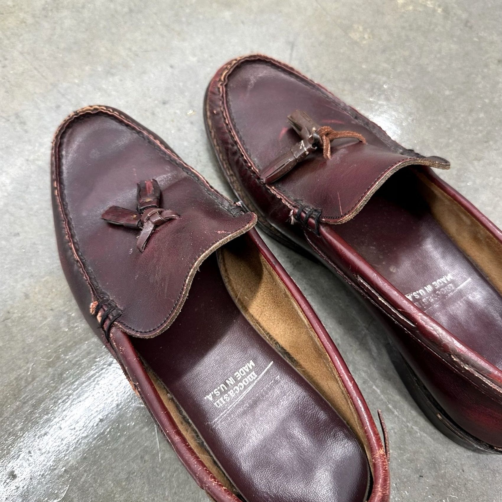 Vintage Vtg Handsewn Oxblood Leather Moccasin Loafer USA Men’s Size 11 D Brown Tassled Dress Loafer 70s 80s College Going Out Mens Size US 11 / EU 44 - 7 Thumbnail
