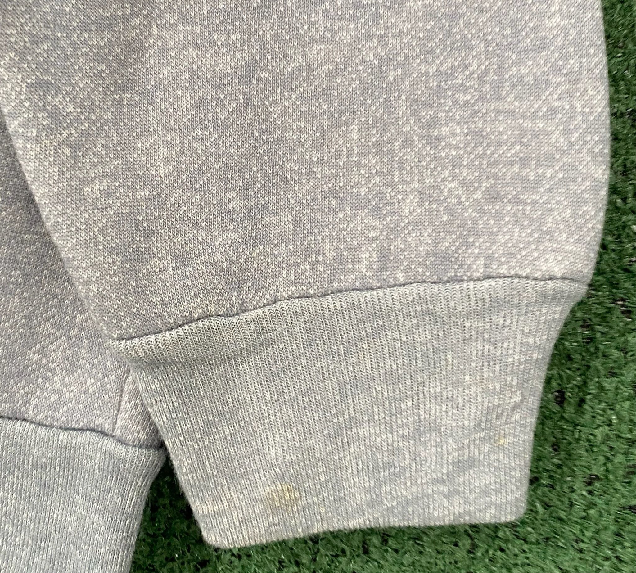 Vintage 80’s Grey Blank Distressed Sweatshirt Men’s Size Medium Size US M / EU 48-50 / 2 - 5 Thumbnail