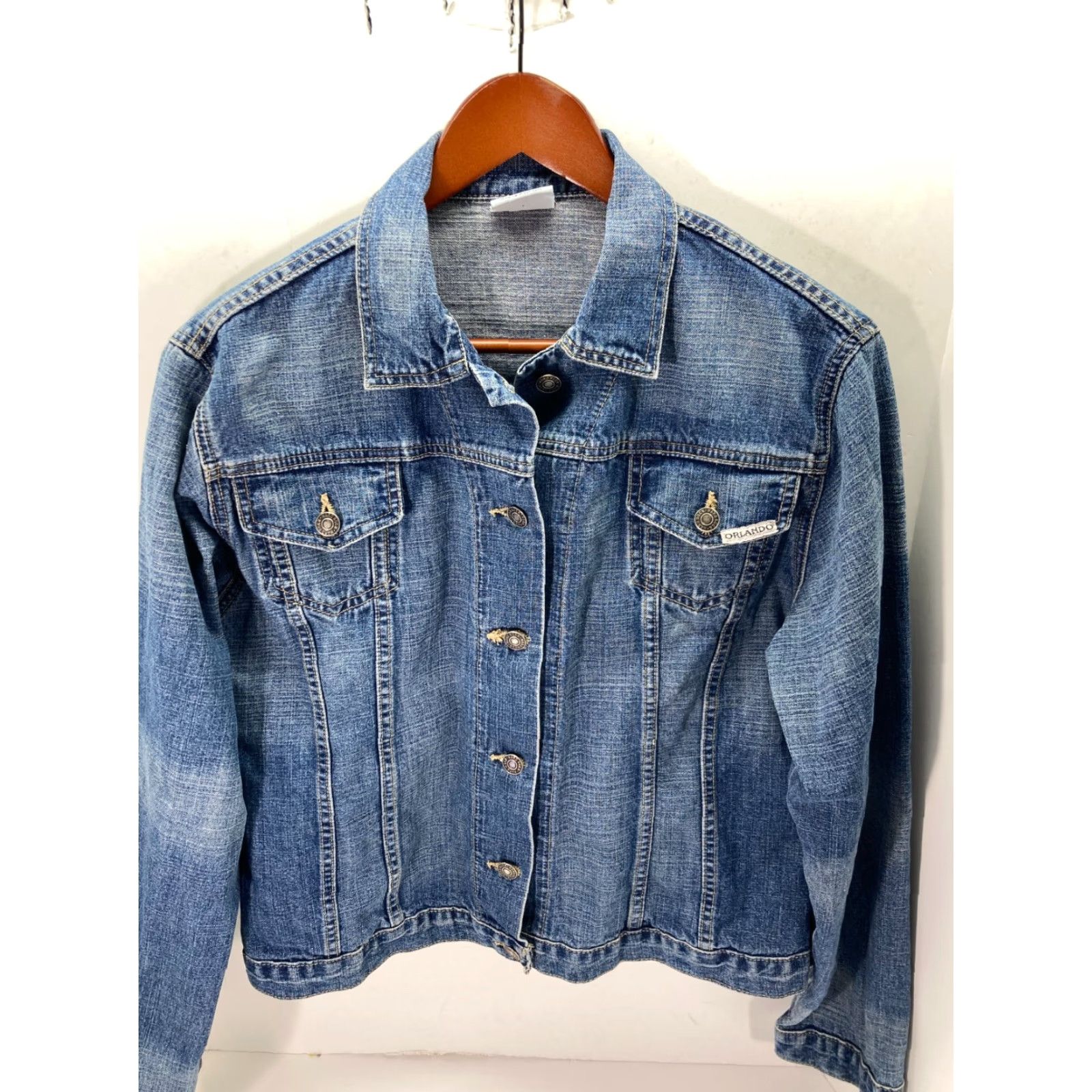 Hard Rock Cafe VINTAGE Hard Rock Vault Orlando Jacket Womens Medium Blue Denim Button Front Size M / US 6-8 / IT 42-44 - 2 Thumbnail