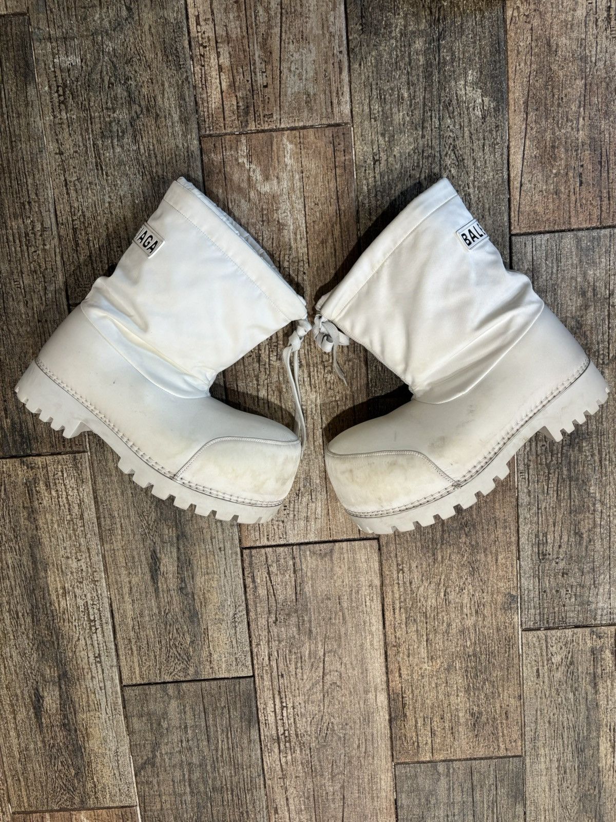 Balenciaga White Alaska Jumbo Boots Size US 9 / EU 42 - 2 Thumbnail