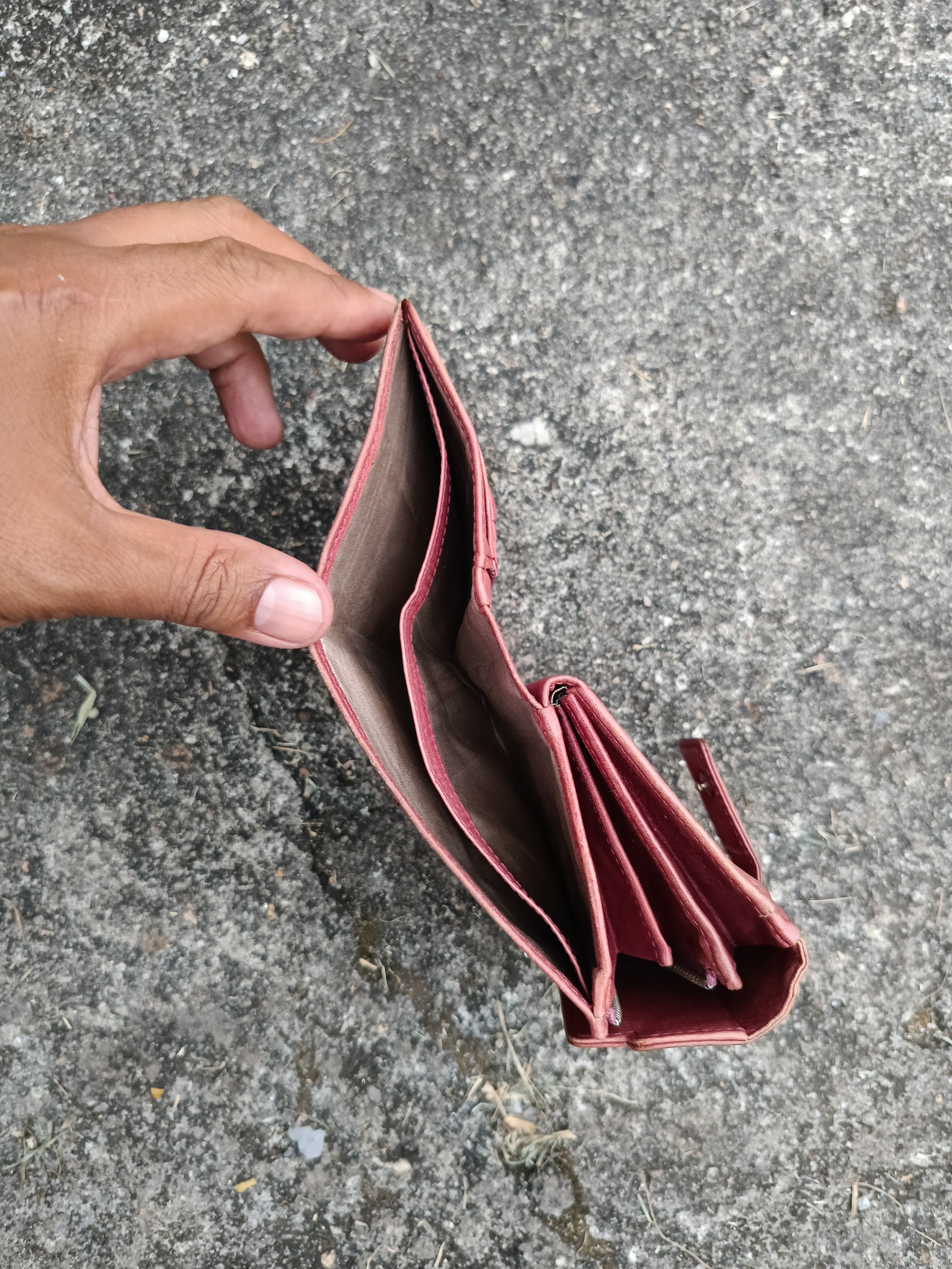 Japanese Brand EPOI GANZO VINTAGE TRI-FOLD WALLET SOFT LEATHER Size ONE SIZE - 7 Thumbnail
