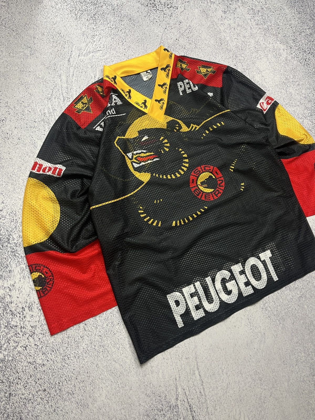 Vintage Vintage SC Bern 1995-1996 Hockey Jersey Peugeot Switzerland Size US L / EU 52-54 / 3 - 4 Thumbnail