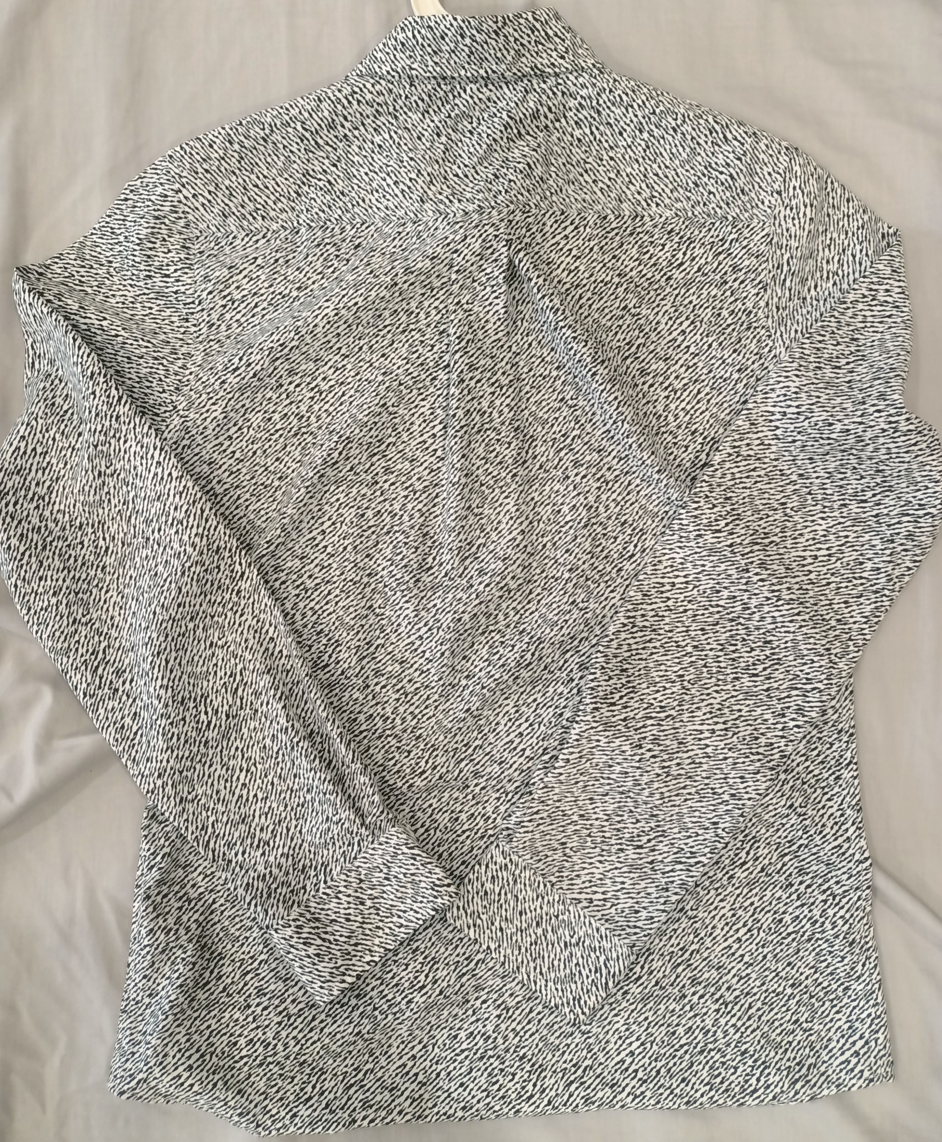 GOSTAR DE FUGA SS21 Gostar De Fuga Zebra print shirt Size US M / EU 48-50 / 2 - 2 Thumbnail