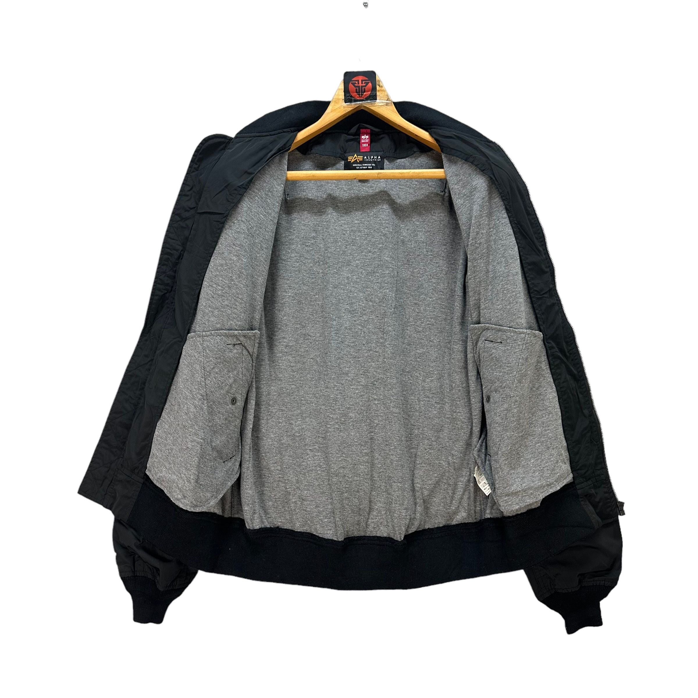 Alpha Industries Alpha Industries Black Bomber Jacket #7677-163 Size XL / US 12-14 / IT 48-50 - 9 Thumbnail