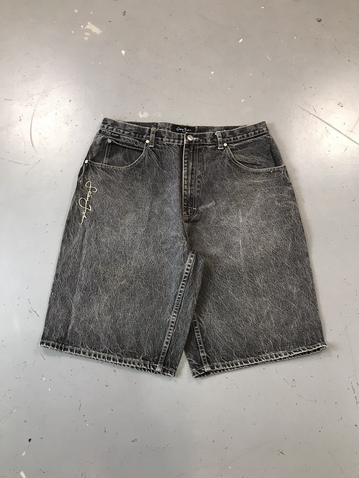 Sean John Vintage faded Sean John skater denim jort Size US 36 / EU 52 - 1 Thumbnail