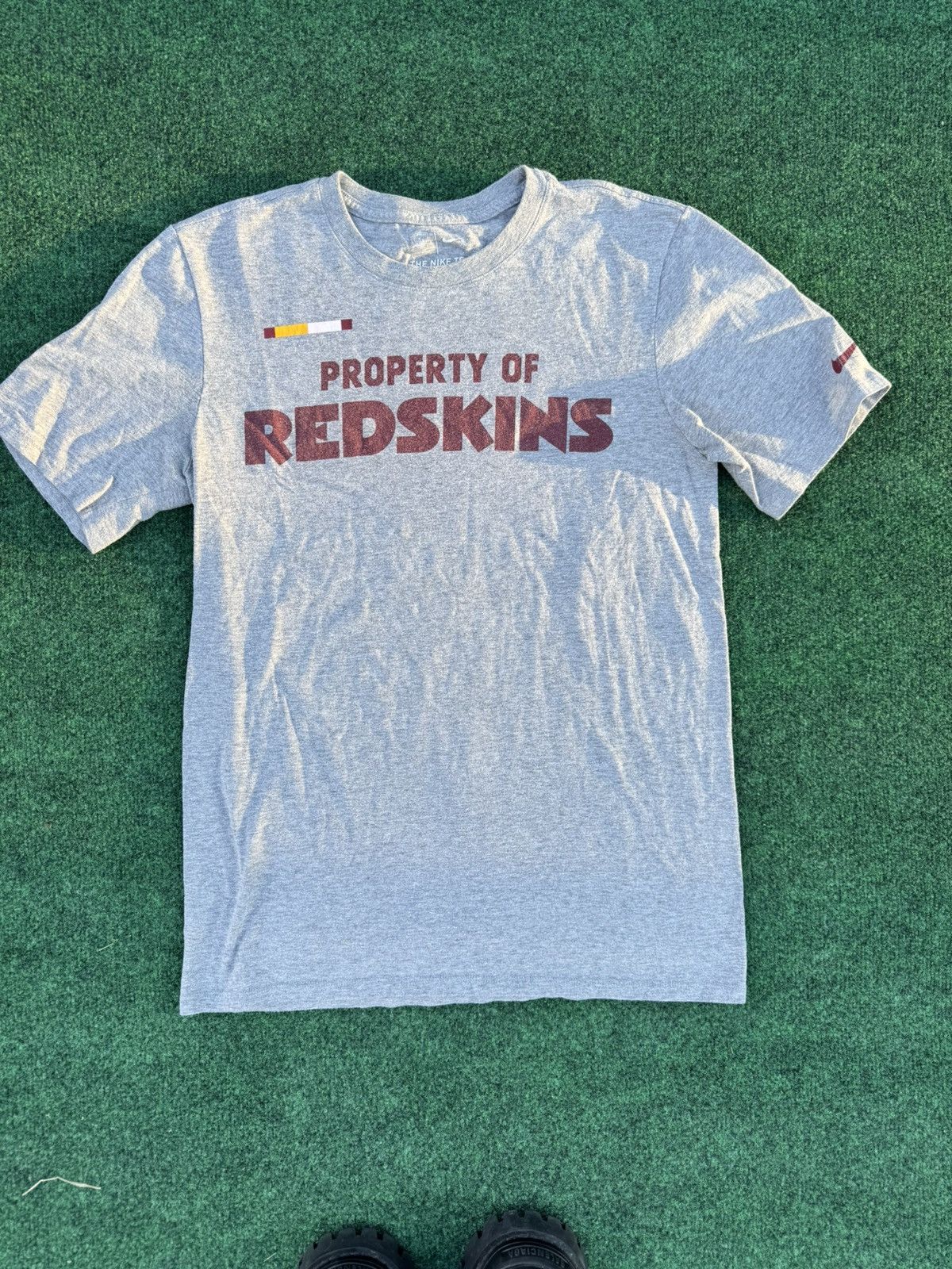 NFL Property of Redskins nike t shirt Size US S / EU 44-46 / 1 - 1 Thumbnail