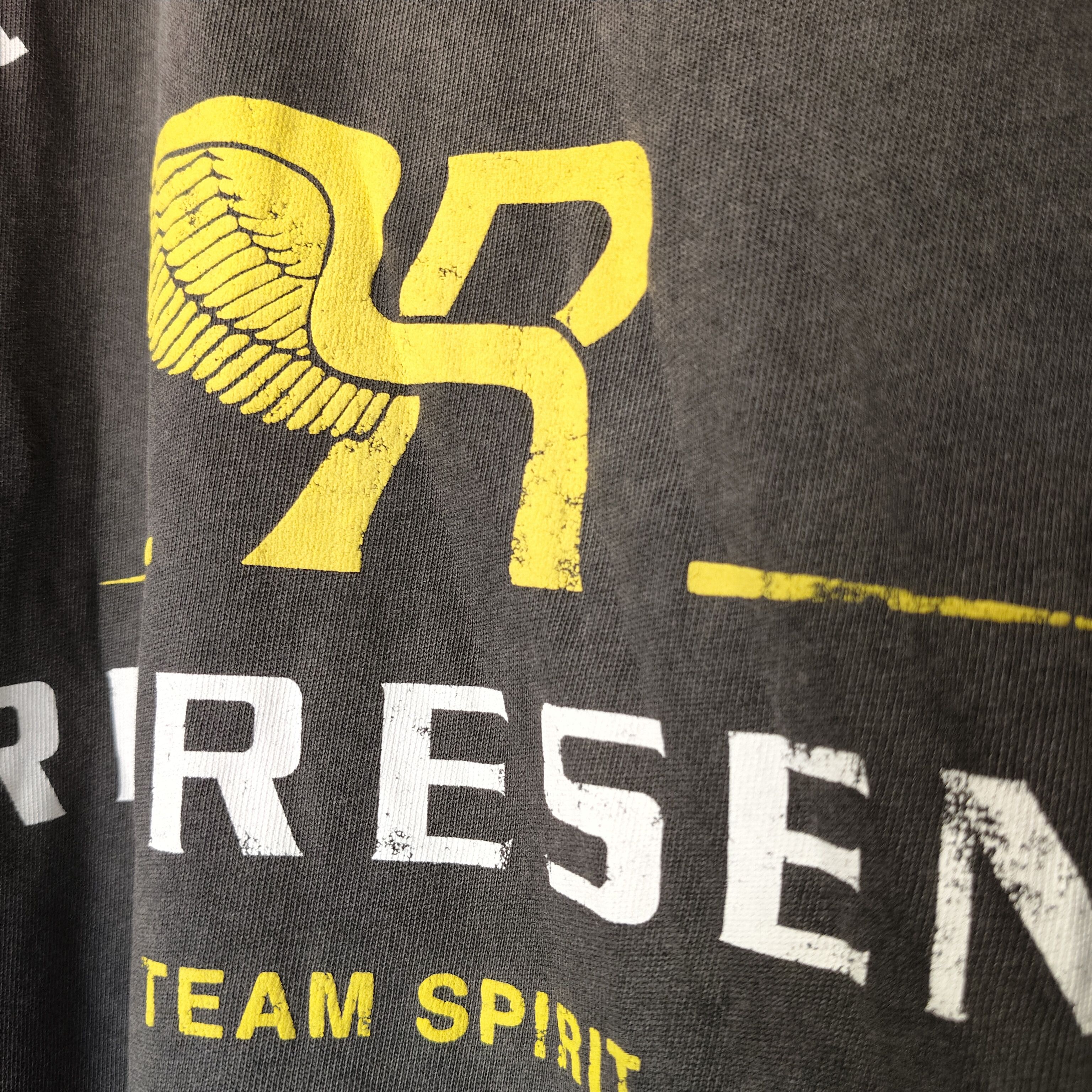 Represent Clo. Team Spirit t-sirt Size US XXL / EU 58 / 5 - 11 Thumbnail