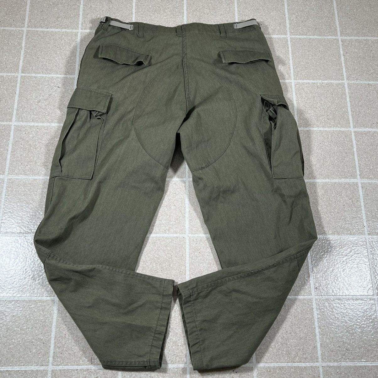 Vintage Vintage Military Combat Cargo Pants Adjustable Waist Size US 35 - 3 Thumbnail