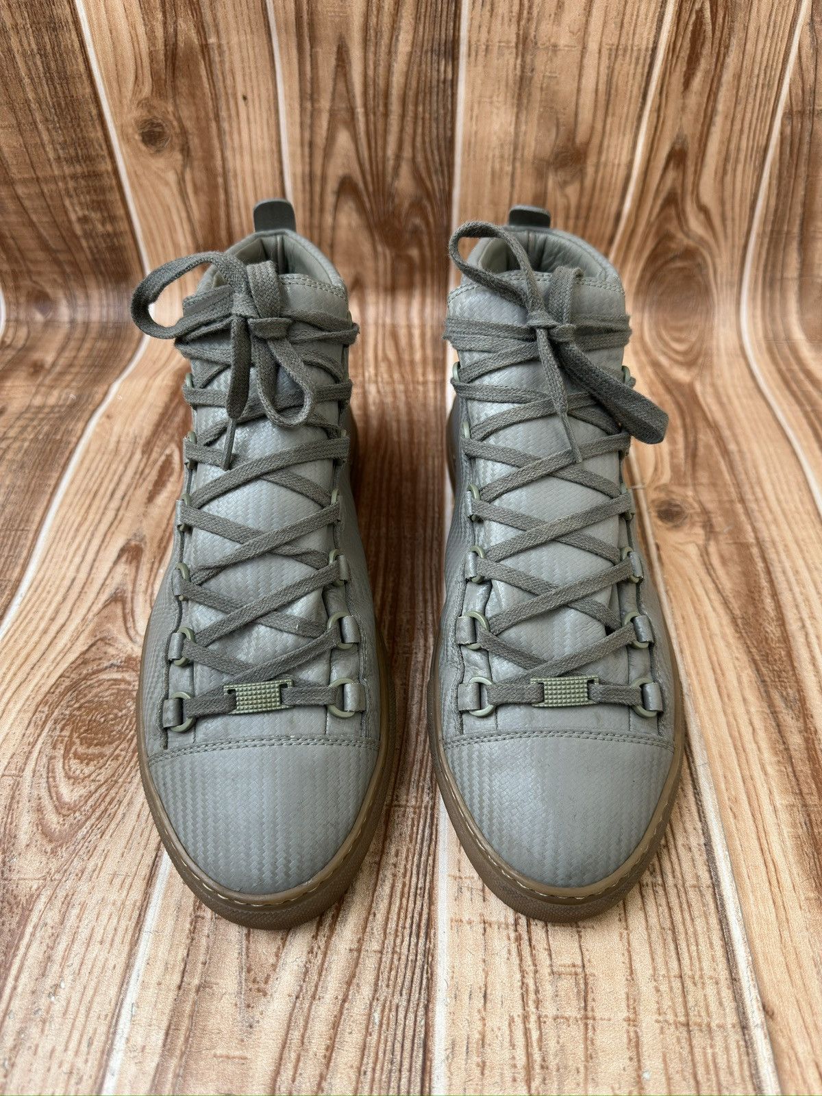 Balenciaga Balenciaga Paris Light Grey Hightop Sneaks Size US 10 / EU 43 - 2 Thumbnail