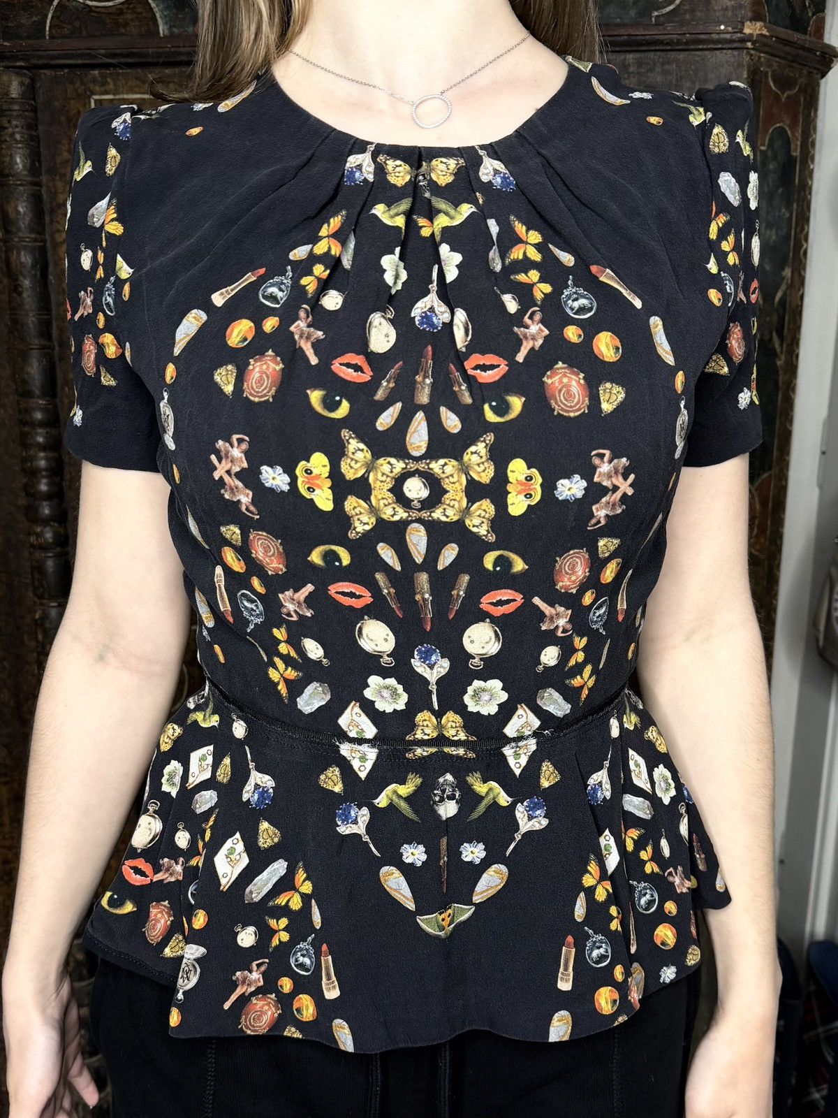 Alexander McQueen Archive Alexander McQueen Silk/Viscose Obsession Talisman Size S / US 4 / IT 40 - 10 Thumbnail