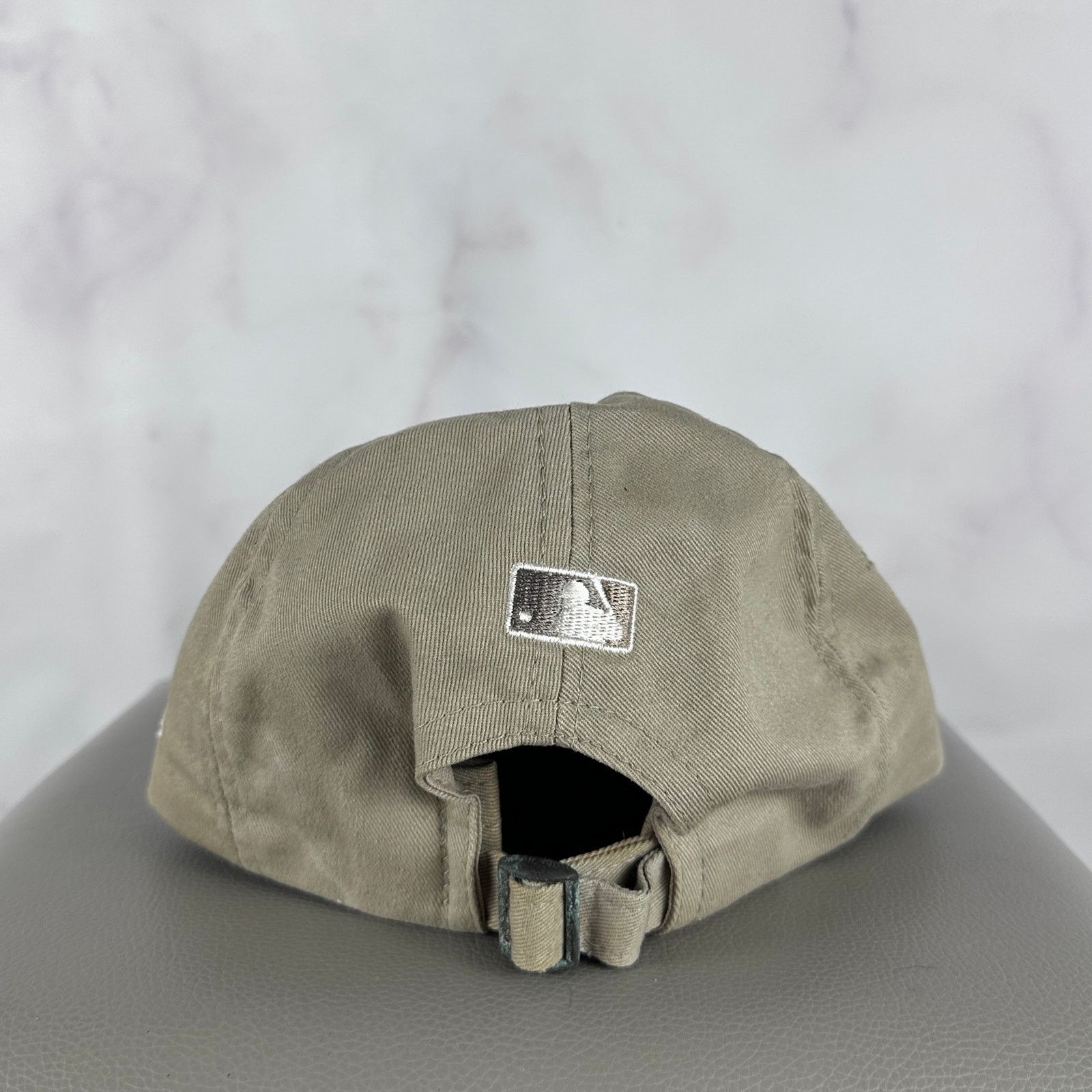 New Era Vintage New York Yankees Tan 1999 World Series Champion Hat Size ONE SIZE - 4 Thumbnail
