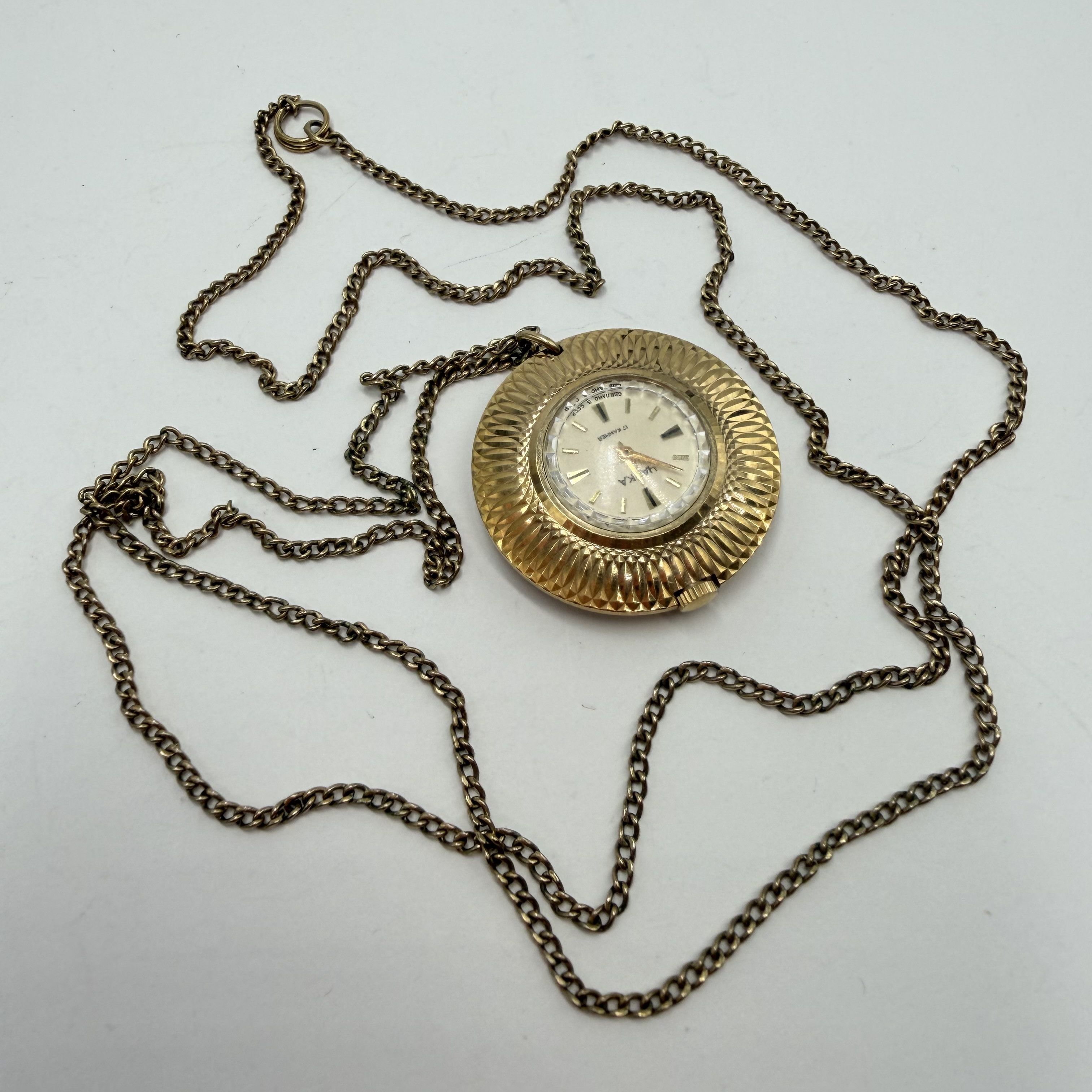 Vintage Vintage Soviet Chaika Pendant Watch AU Gilded 17 Jewels Size ONE SIZE - 6 Thumbnail