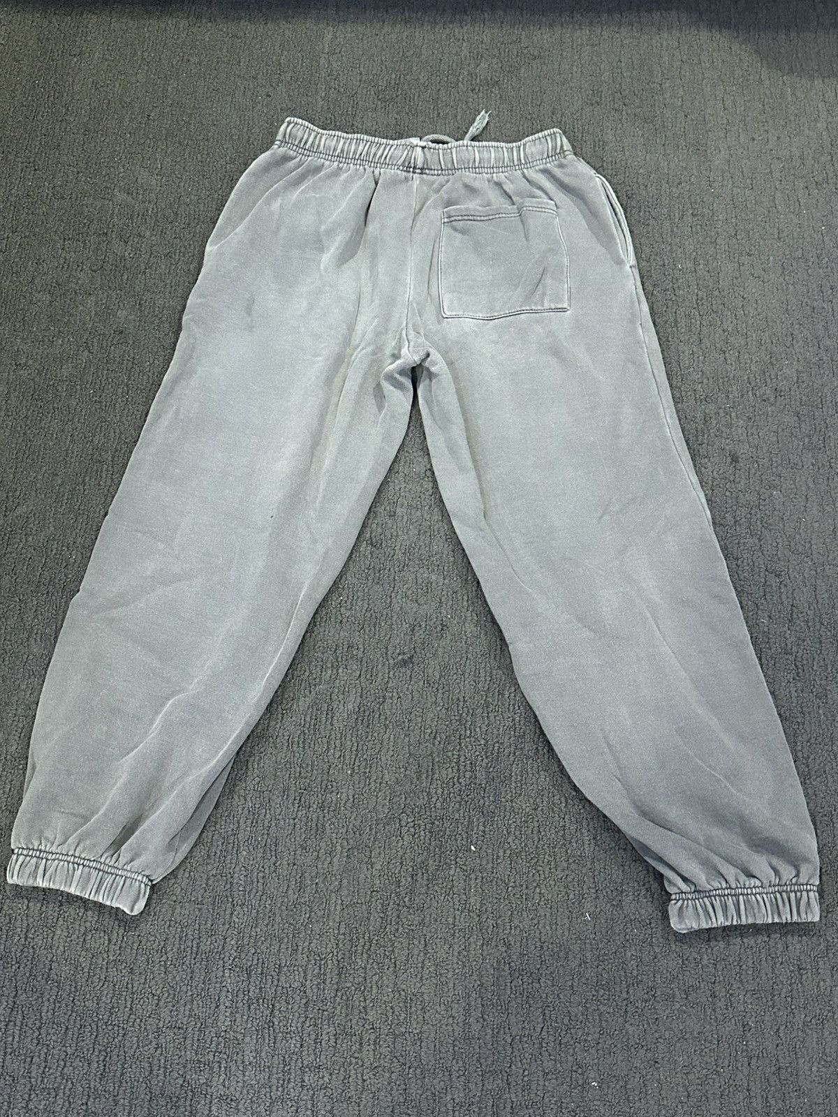 Jean-Michel Basquiat *VINTAGE* Jean-Michel Basquiat Gray Sweatpants/Joggers Size US 30 / EU 46 - 6 Thumbnail