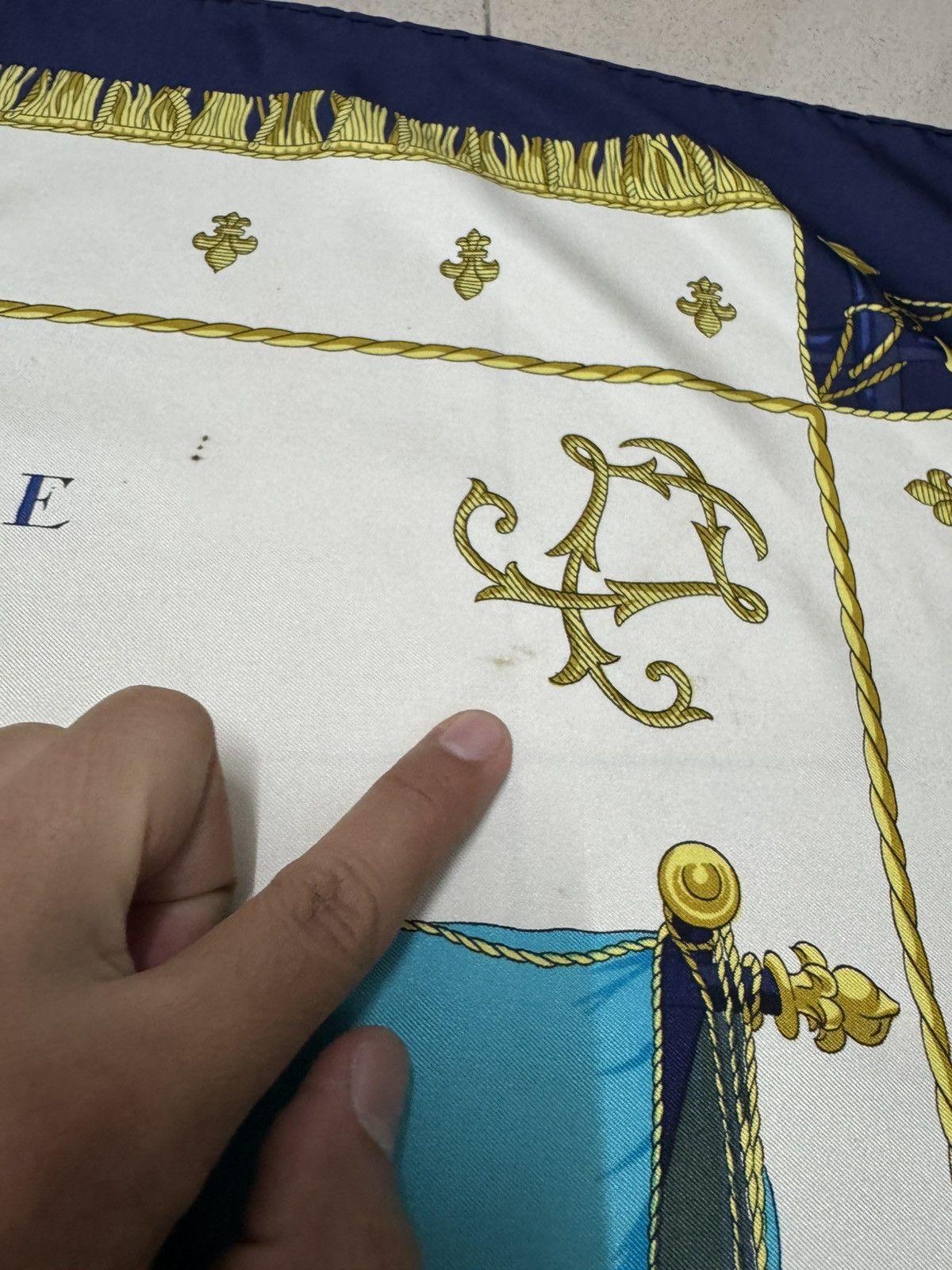 Hermes HERMES PARIS VUE DU CAROSSE DE LA GALERE LA REALE 1953 SCARF Size ONE SIZE - 9 Thumbnail
