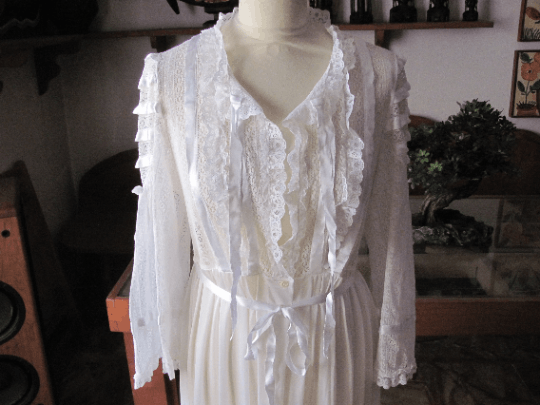 Vintage Woman Nightgown , Italy 1940s , Size L / US 10 / IT 46 - 7 Thumbnail