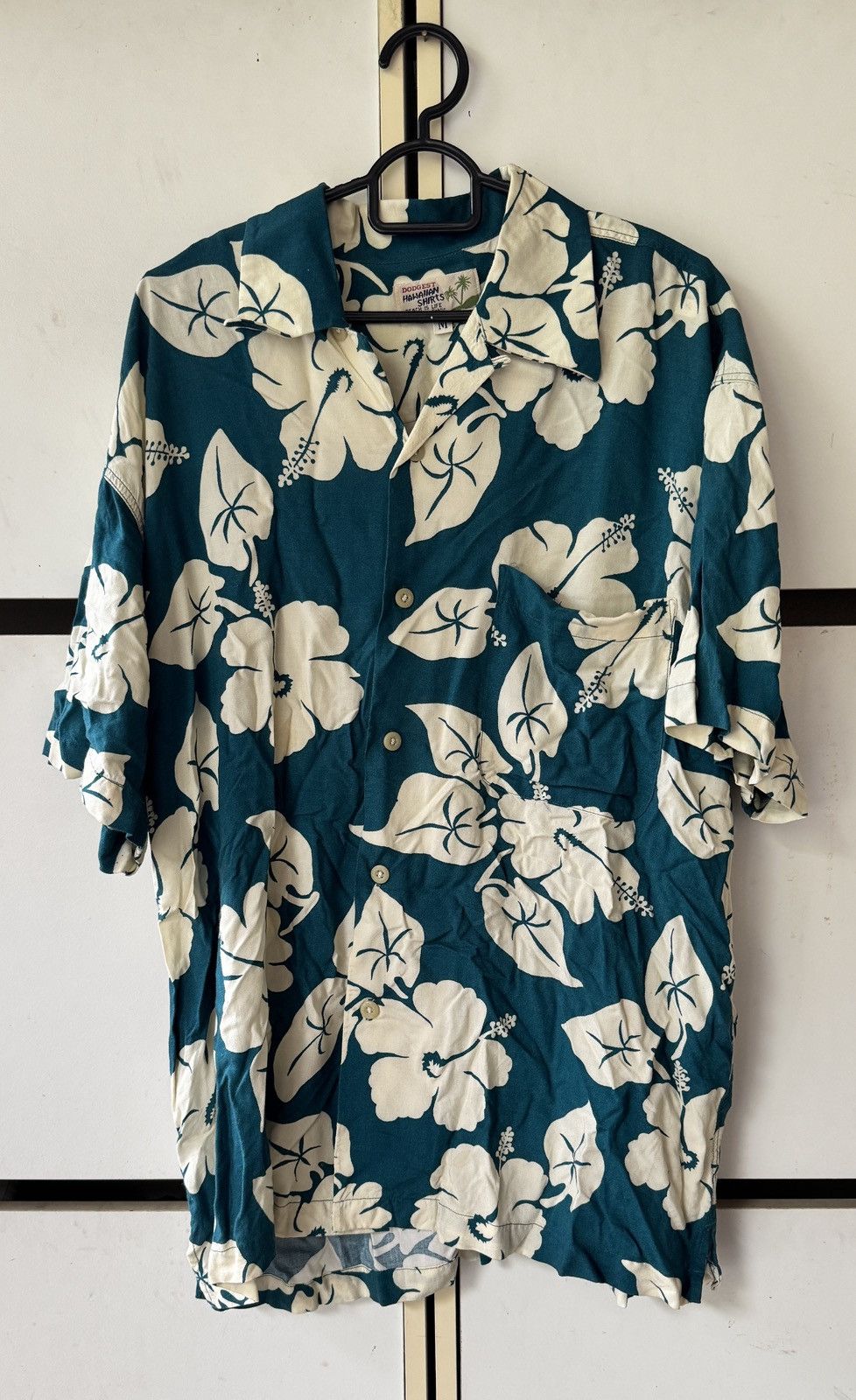 Other DODGEST HAWAIIAN RAYON SHIRT Size US M / EU 48-50 / 2 - 1 Thumbnail