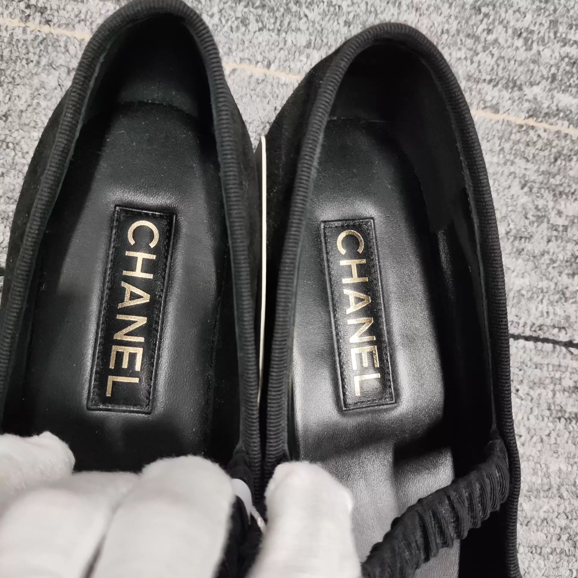 Chanel Chanel Suede Casual Flat Shoes Black Size 42 Size US 11.5 / IT 41.5 - 2 Thumbnail