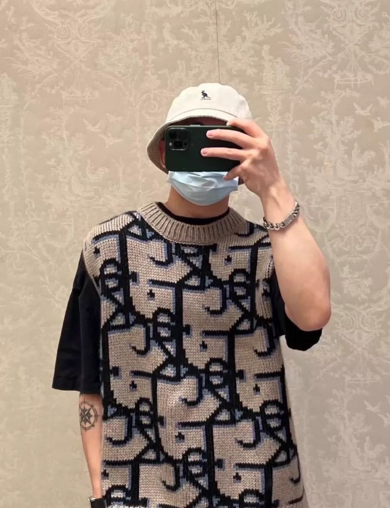 Dior Dior Travis Scott Patterned Knit Vest-2505 Size US L / EU 52-54 / 3 - 6 Thumbnail