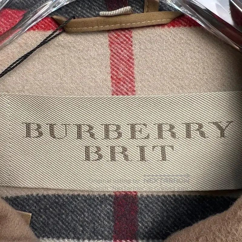 Burberry Burberry Women's Khaki Cotton Coat. Size M / US 6-8 / IT 42-44 - 5 Thumbnail
