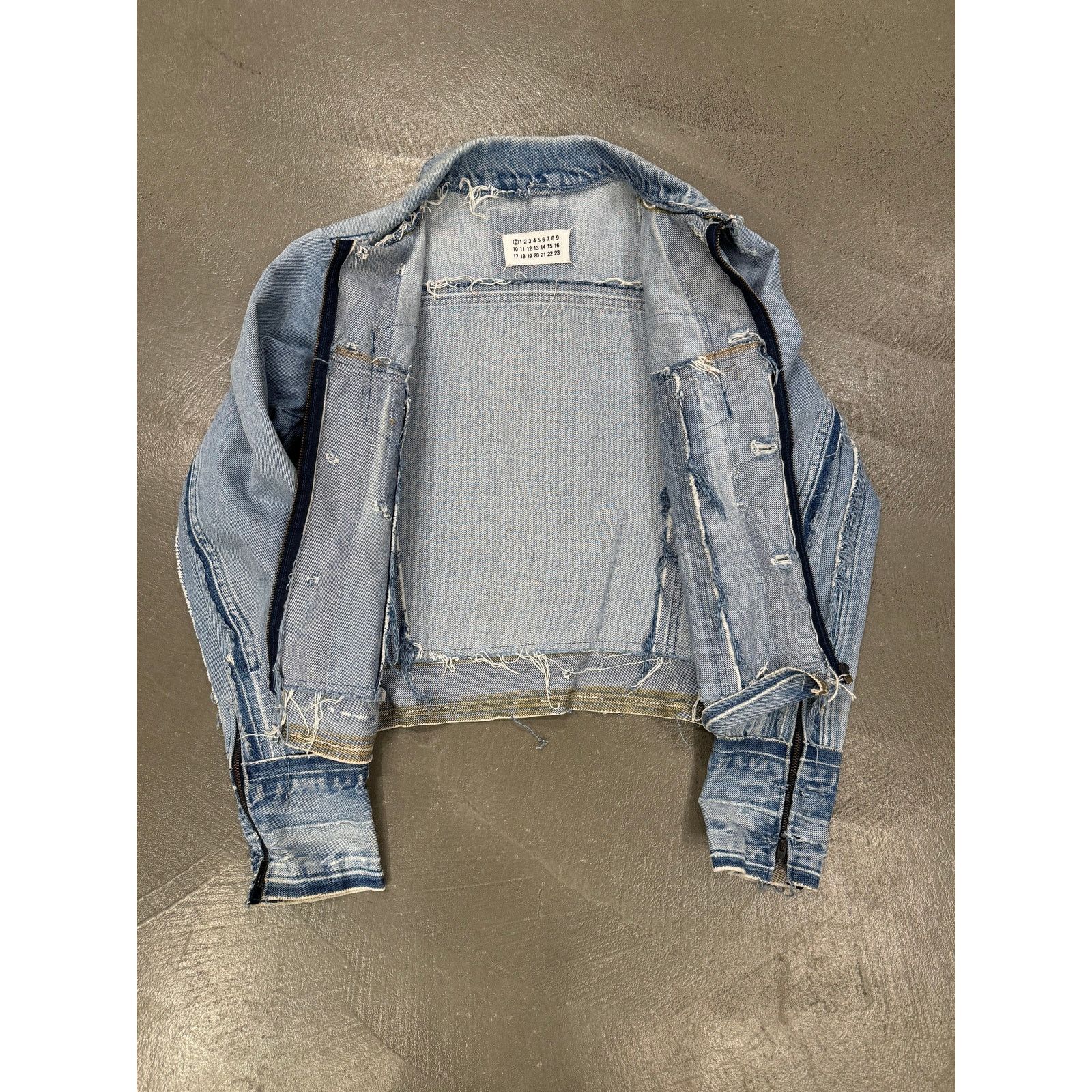 Maison Margiela 2000s Maison Margiela artisanal deconstructed denim jacket Size US S / EU 44-46 / 1 - 8 Thumbnail