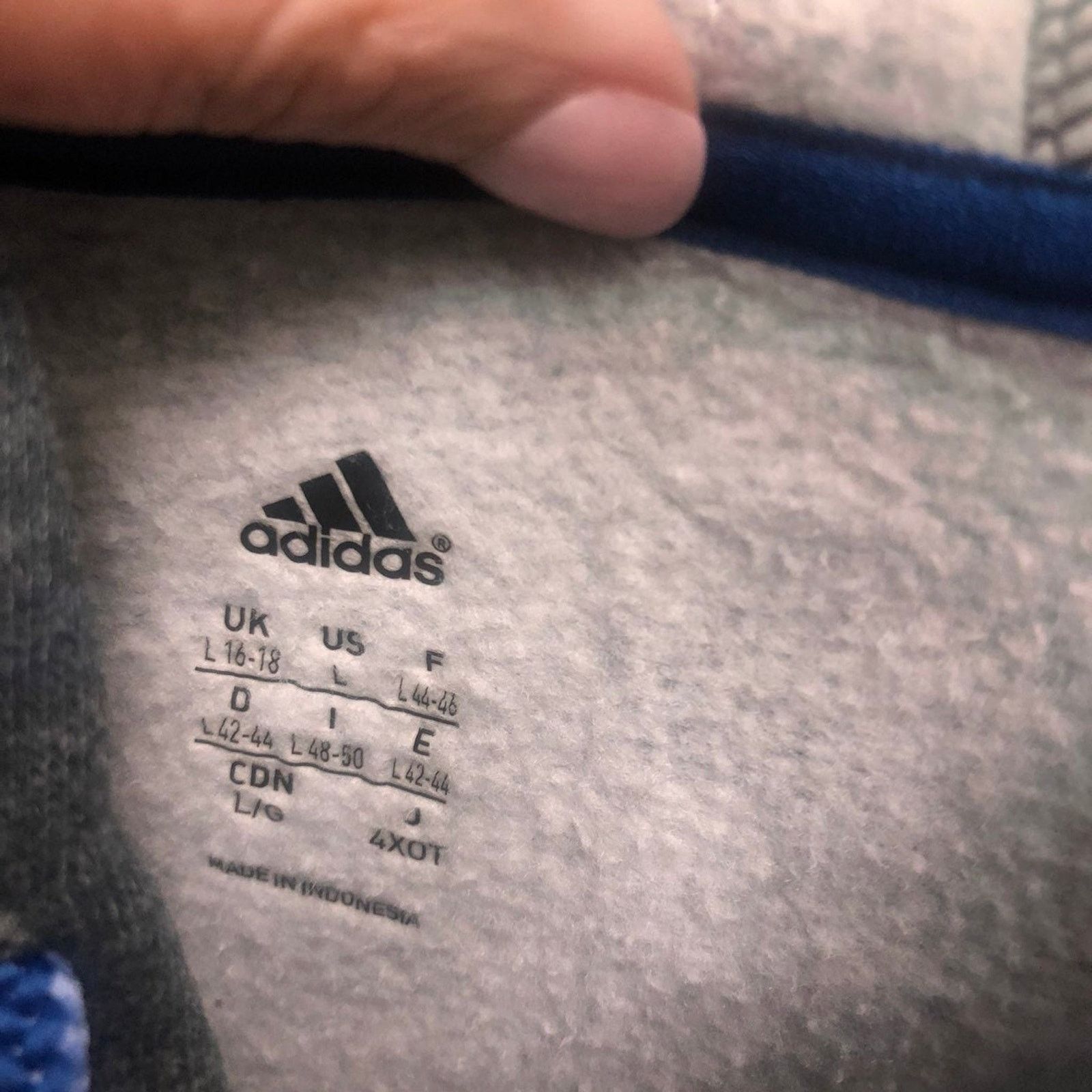 Adidas Adidas Gray Hoodie Sz Large Women Blue Stripe EUC Size L / US 10 / IT 46 - 5 Thumbnail