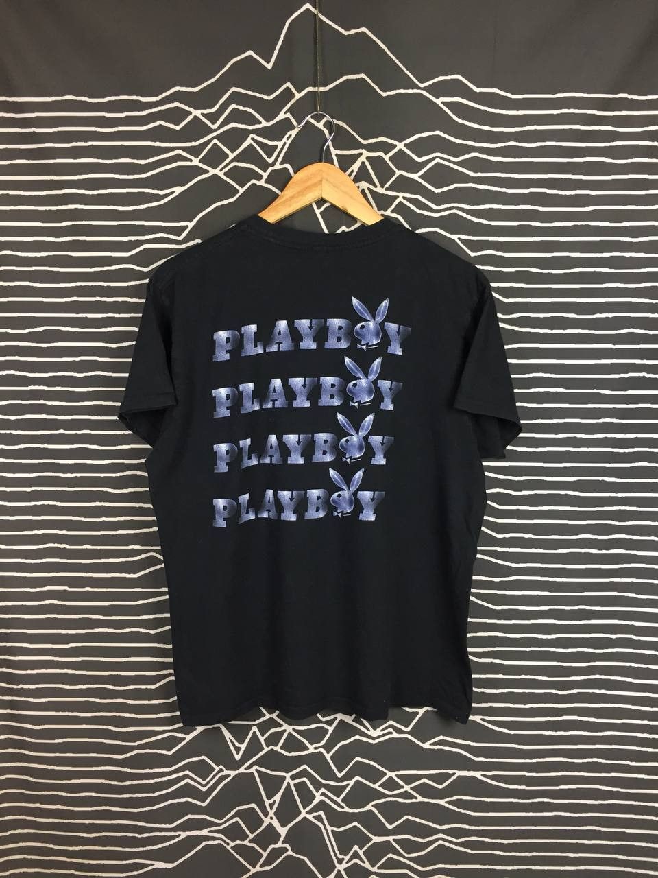 Playboy Playboy Bunny Logo Vintage Style Streetwear Tee Size US L / EU 52-54 / 3 - 2 Thumbnail