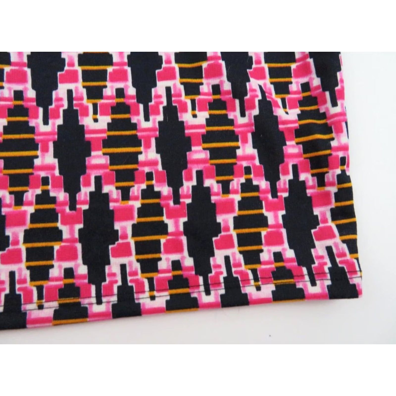 Vintage Lularoe Cassie Skirt XS Pink Tribal Aztec Unicorn Womens Regular Knee Length Geometric Pattern Size 26" / US 2 / IT 38 - 4 Thumbnail
