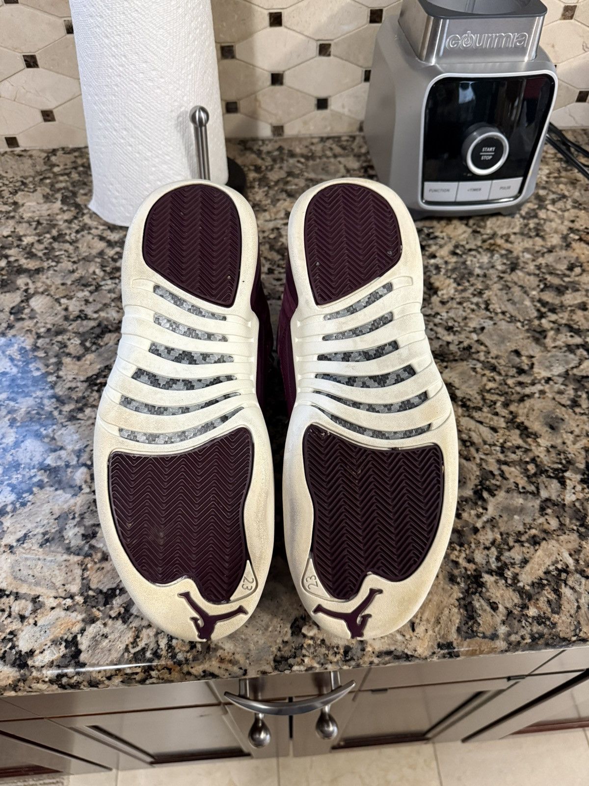 Jordan Brand Air Jordan 12 Retro ‘Bordeaux’ Size US 10 / EU 43 - 5 Thumbnail