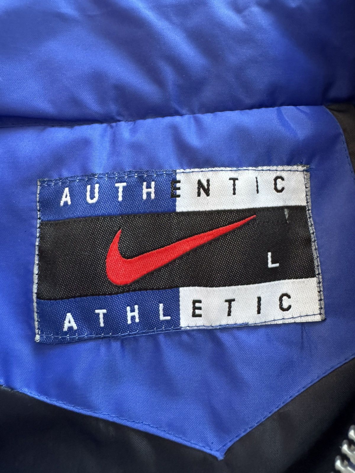 Nike NIKE ATHLETIC RARE VINTAGE SPORT LIGHT JACKET Size US L / EU 52-54 / 3 - 9 Thumbnail