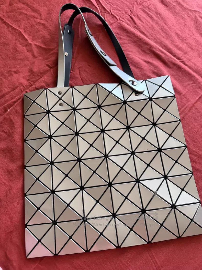 Issey Miyake Issey Miyake White Handbag Size ONE SIZE - 1 Thumbnail