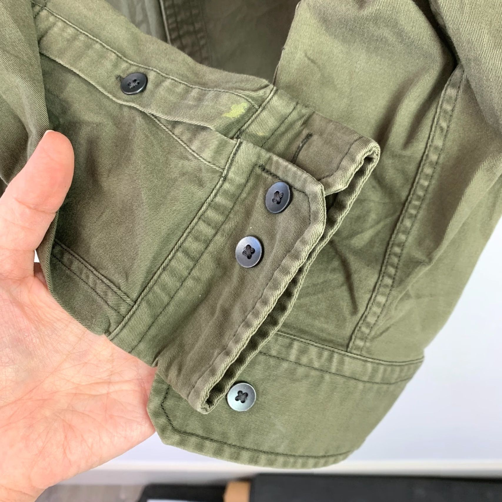 Express Express Green Military Look Patches Long Sleeve Button Up Shirt Medium Size US M / EU 48-50 / 2 - 6 Thumbnail