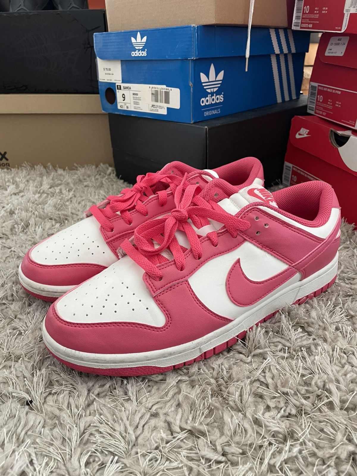 Nike Nike Dunk Low Aster Pink Size US 9.5 / EU 42-43 - 1 Thumbnail