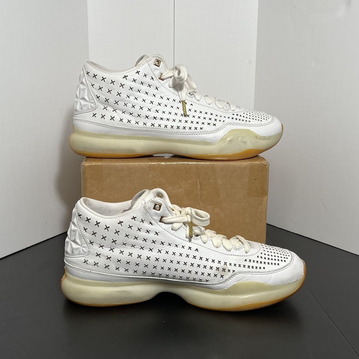 Nike Nike Kobe 10 Mid EXT White Gum 2015 Men’s 11 802366-100 Size US 11 / EU 44 - 2 Thumbnail