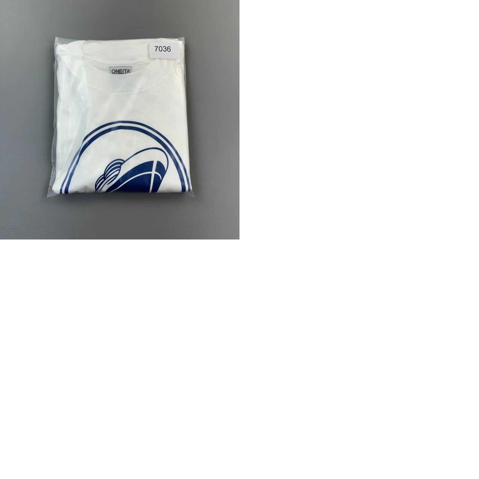 Vintage VINTAGE Oneita Power T Shirt Mens XL Glacier Queen Single Stitch Deadstock USA Size US XL / EU 56 / 4 - 9 Thumbnail